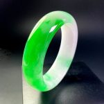 Icy Emerald Green Jadeite Bangle (Taipeh) - Bild 3
