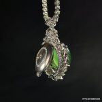 Glasige Jadeit-Halskette - Bild 4