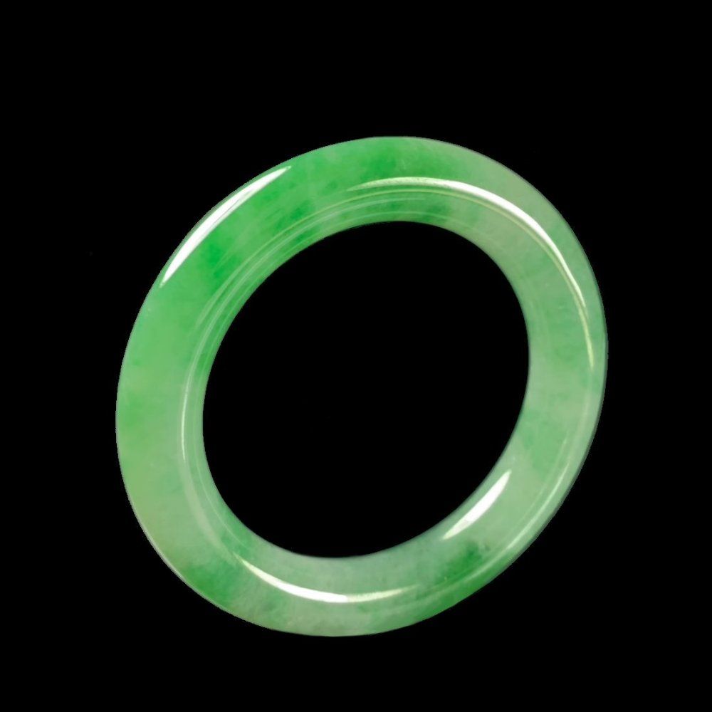 HHE2024A00601.jpgImagenCreo Icy Cylindrical Jadeite Bangle #57mm (Tainan) - Image 1