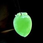 Icy Emerald Green Jadeite Pendant｜Peach (臺北) - Image 2