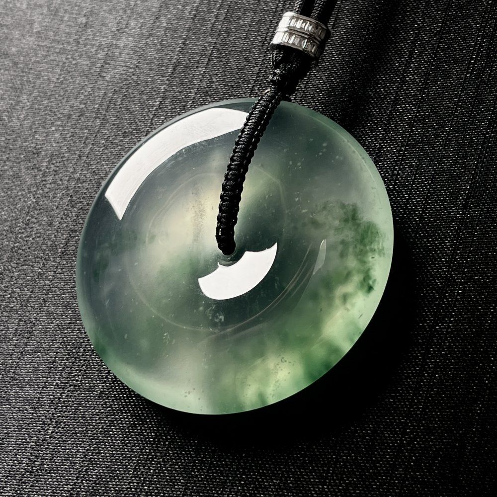 PPECSH888006-1.jpgBild Glassy Jadeite Pendant Huaigu - Image 1