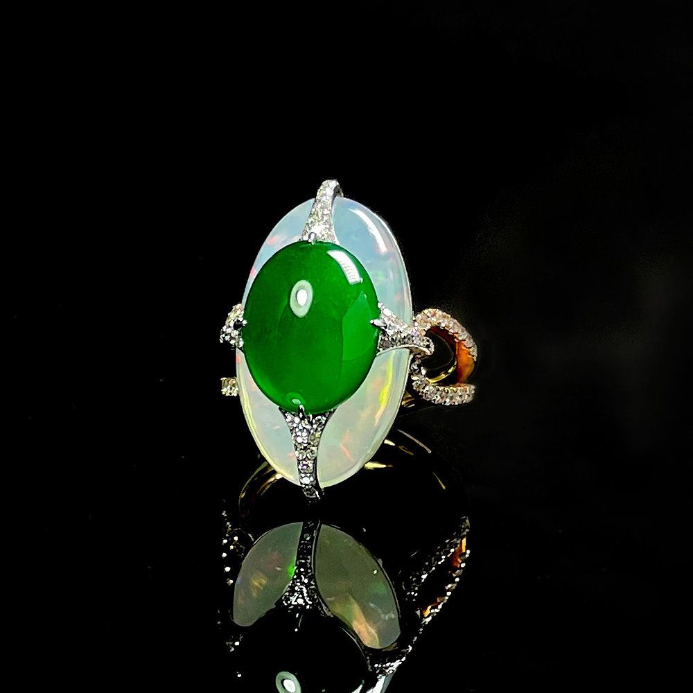 S__10797132_0_0.jpgBildTaipeh Icy Jadeite Ring Size 11.5 (Taipei) - Image 1